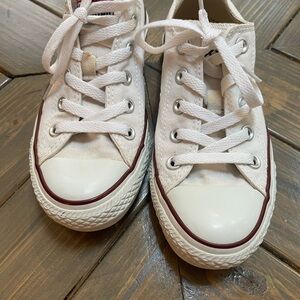 White Canvas Converse Sneakers Size 6